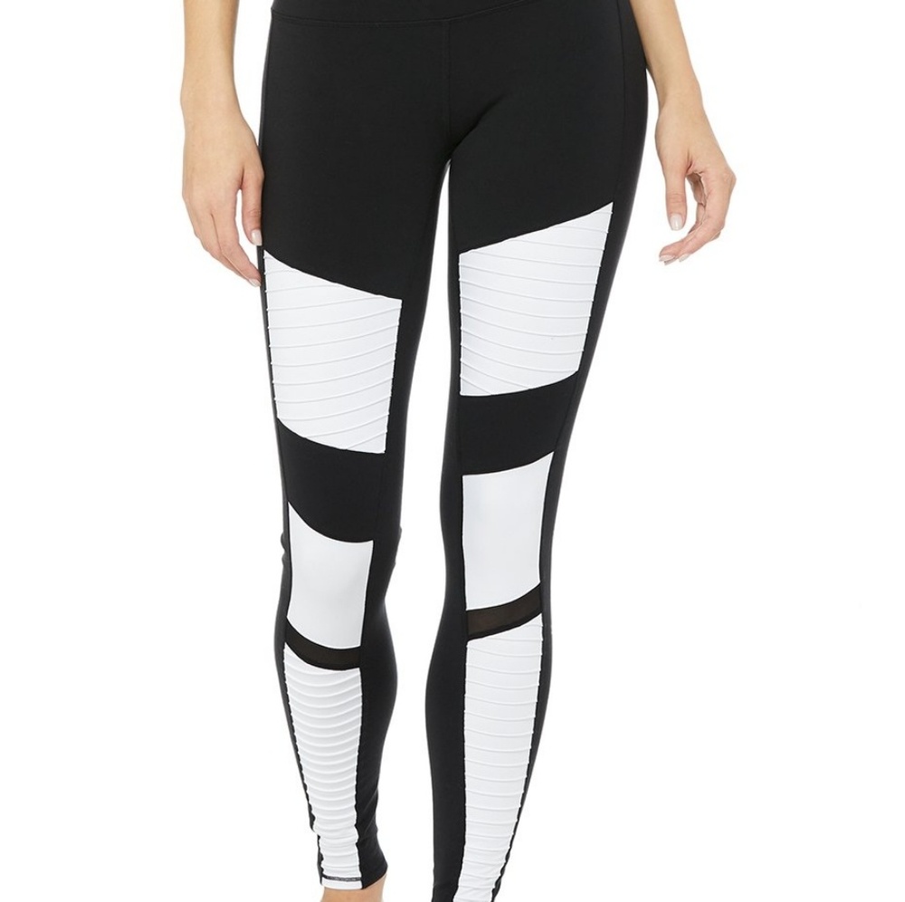 New Alo Yoga Pants